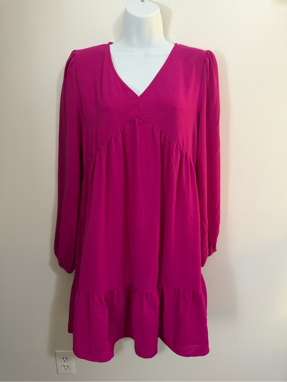 Women’s Dress Bright Fuchsia Long-Sleeve Tiered